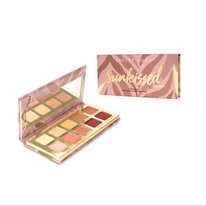 $10☀️ Violet Voss sun kissed summer eyeshadow palette